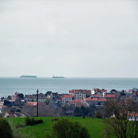 P'tite Maison Entre Et Campagne 3*